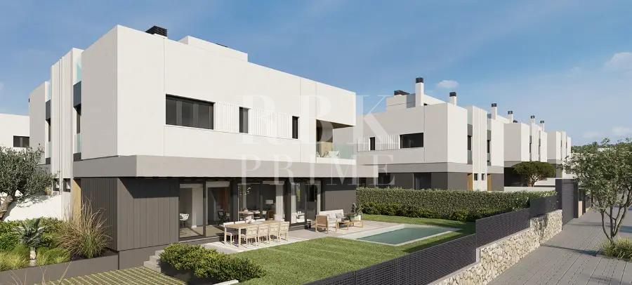 Exclusive residential complex of new build semi-detached villas