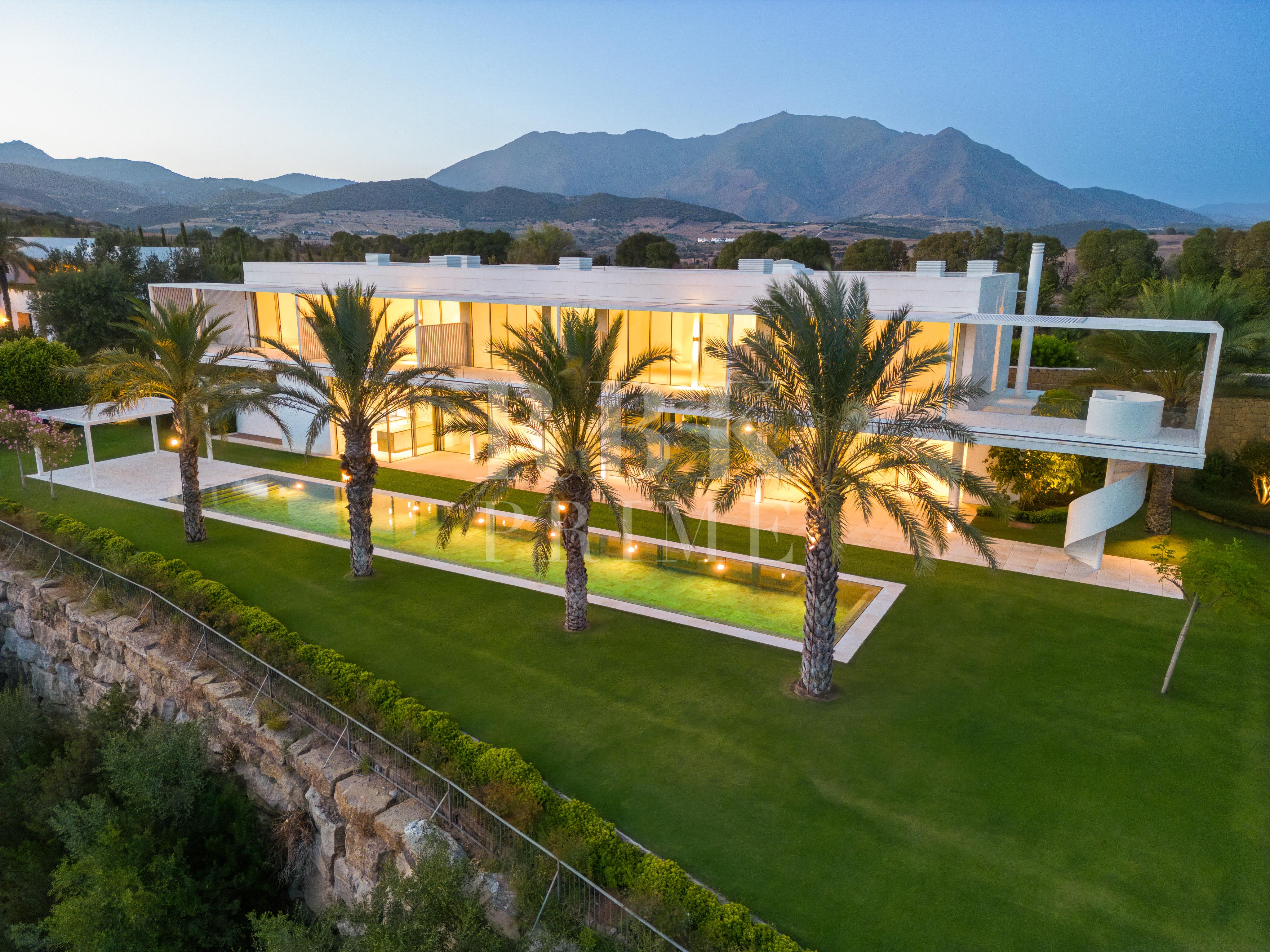 Promotion of golf-front villas for sale in Casares, Malaga