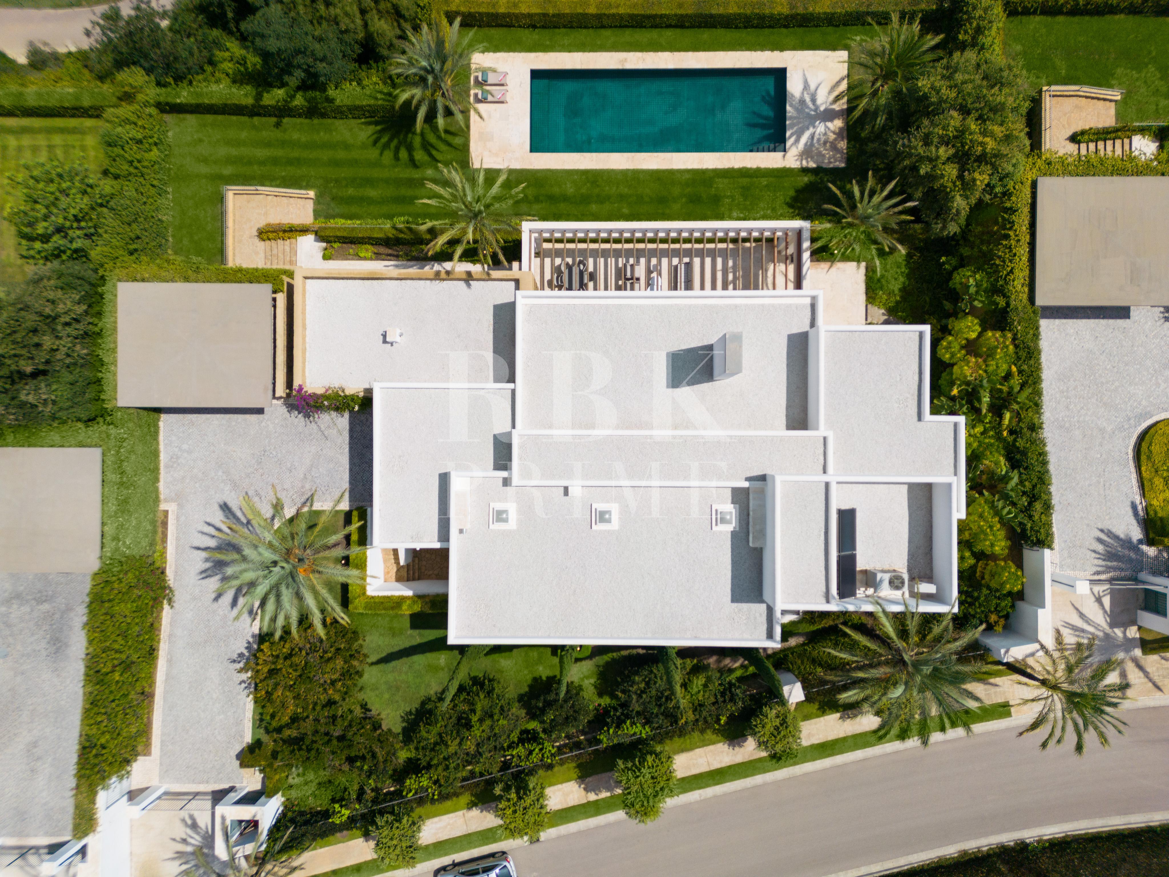 Förderung von Golfvillen zum Verkauf in Casares Málaga