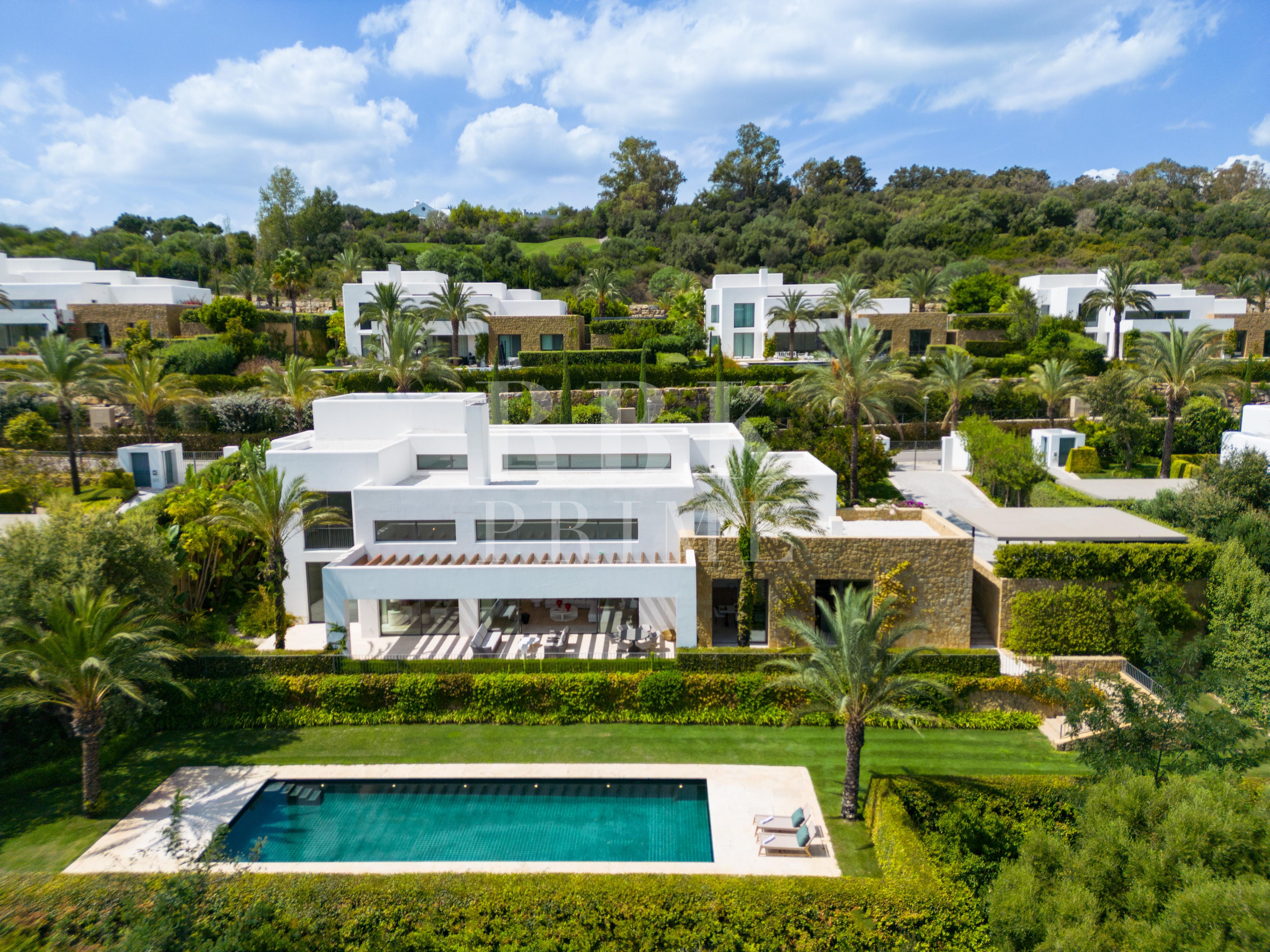 Förderung von Golfvillen zum Verkauf in Casares Málaga