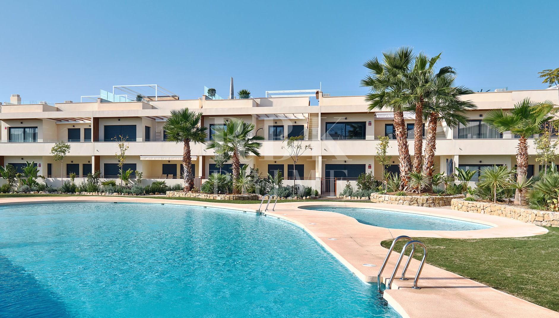 New development for sale in Torrevieja near the sea