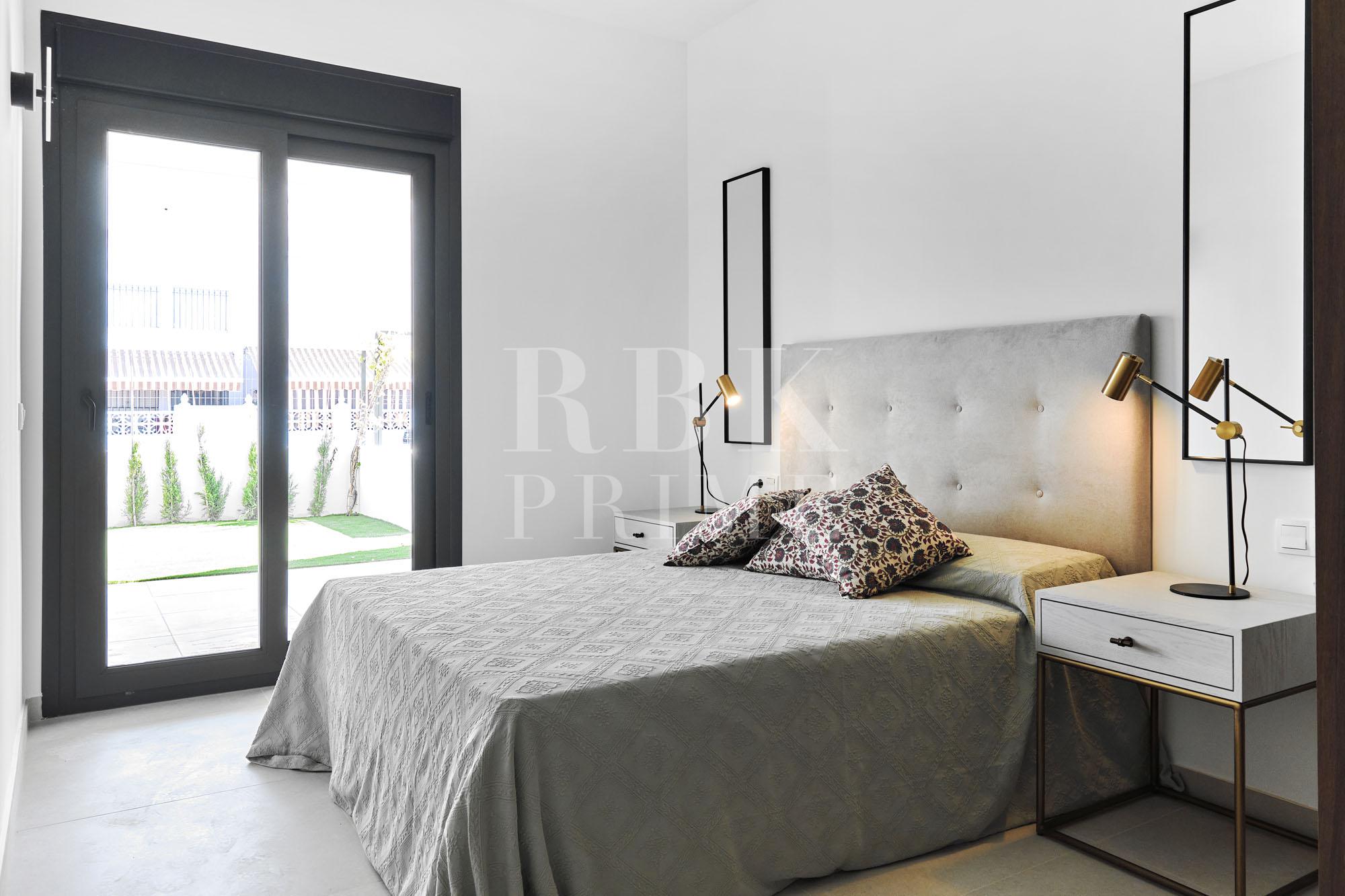 New development for sale in Torrevieja near the sea