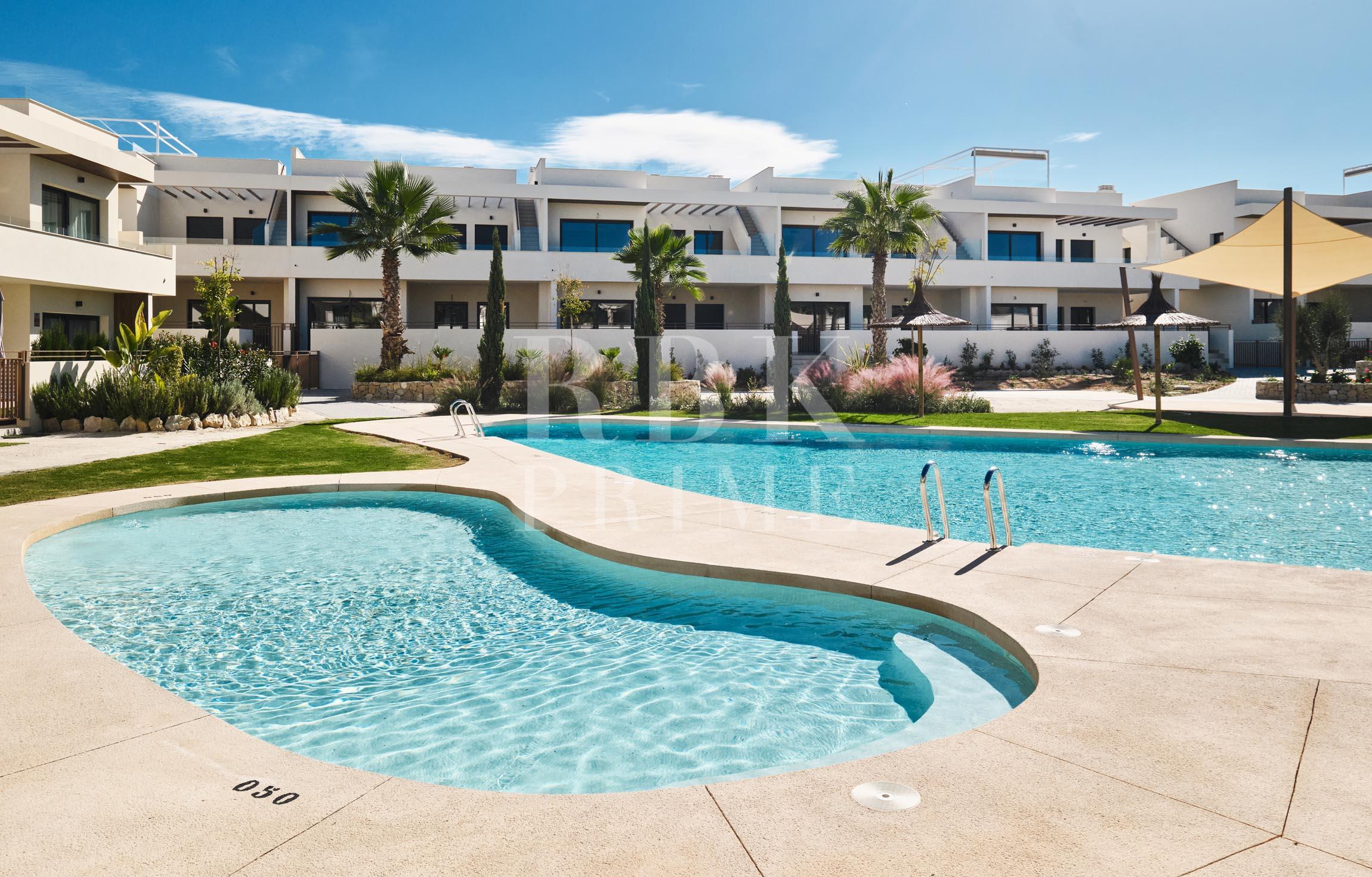 New development for sale in Torrevieja near the sea