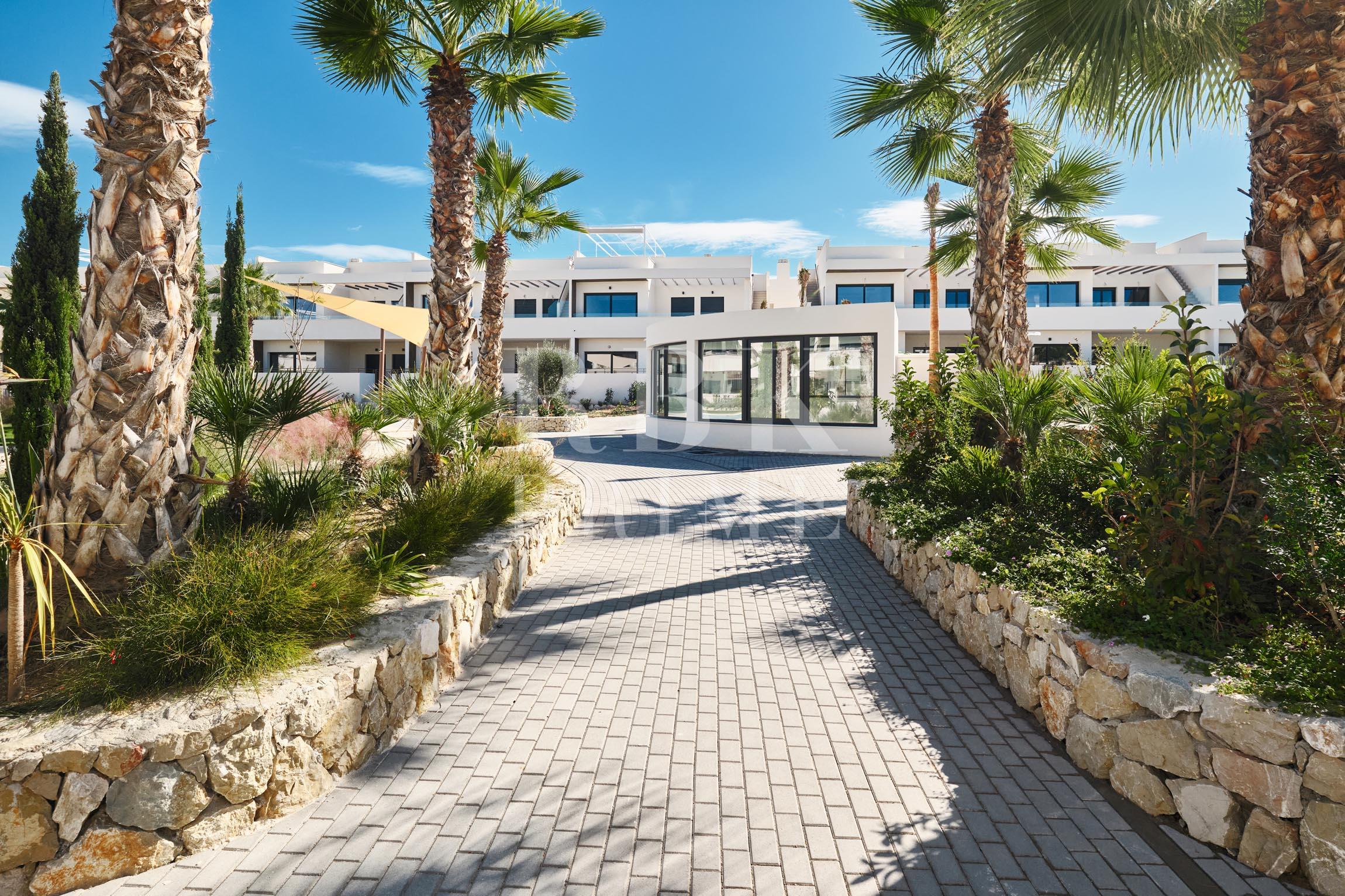 New development for sale in Torrevieja near the sea