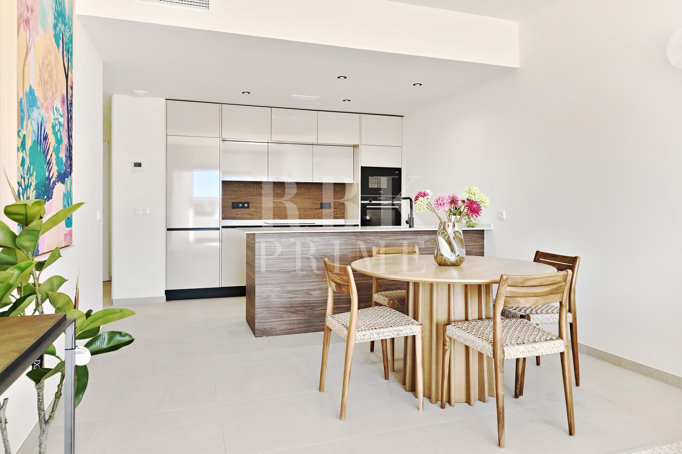 New development for sale in Torrevieja near the sea