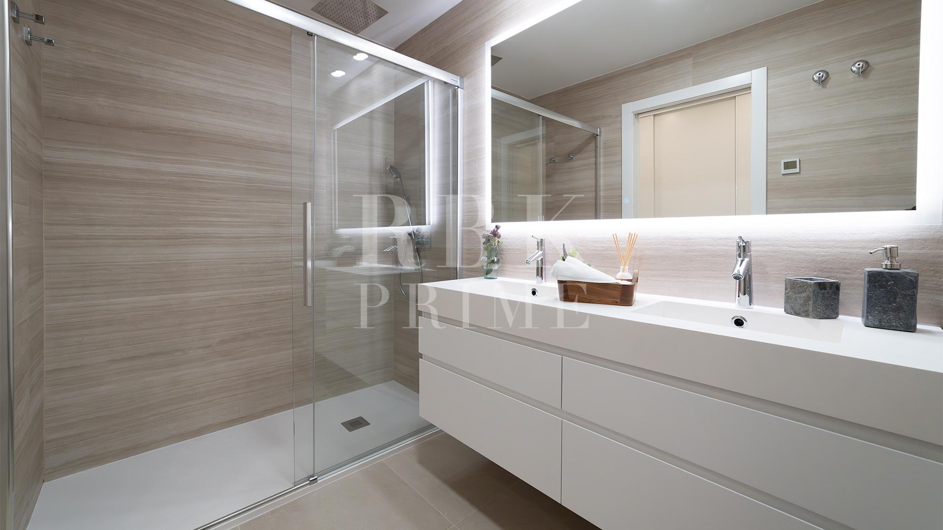 New build development with sea views in Benidorm, Alicante