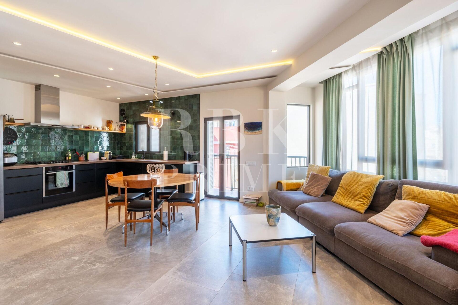 Renovated flat for sale in the area of Son Cotoner, Mallorca